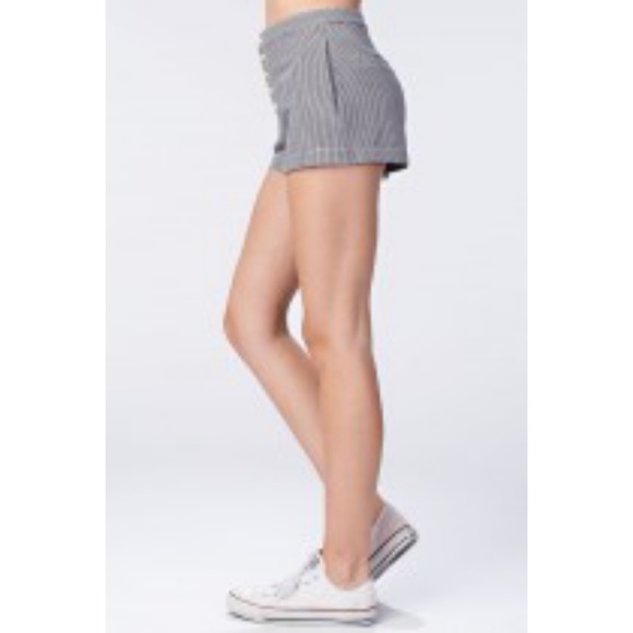 5/$30 HIGH WAISTED SHORTS w/BUTTON DOWN FRONT - Picture 6 of 8